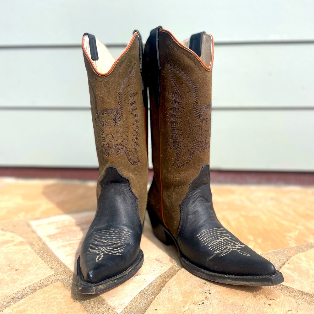 Cowboy boots by Mexican designer Montserrat Messeguer.